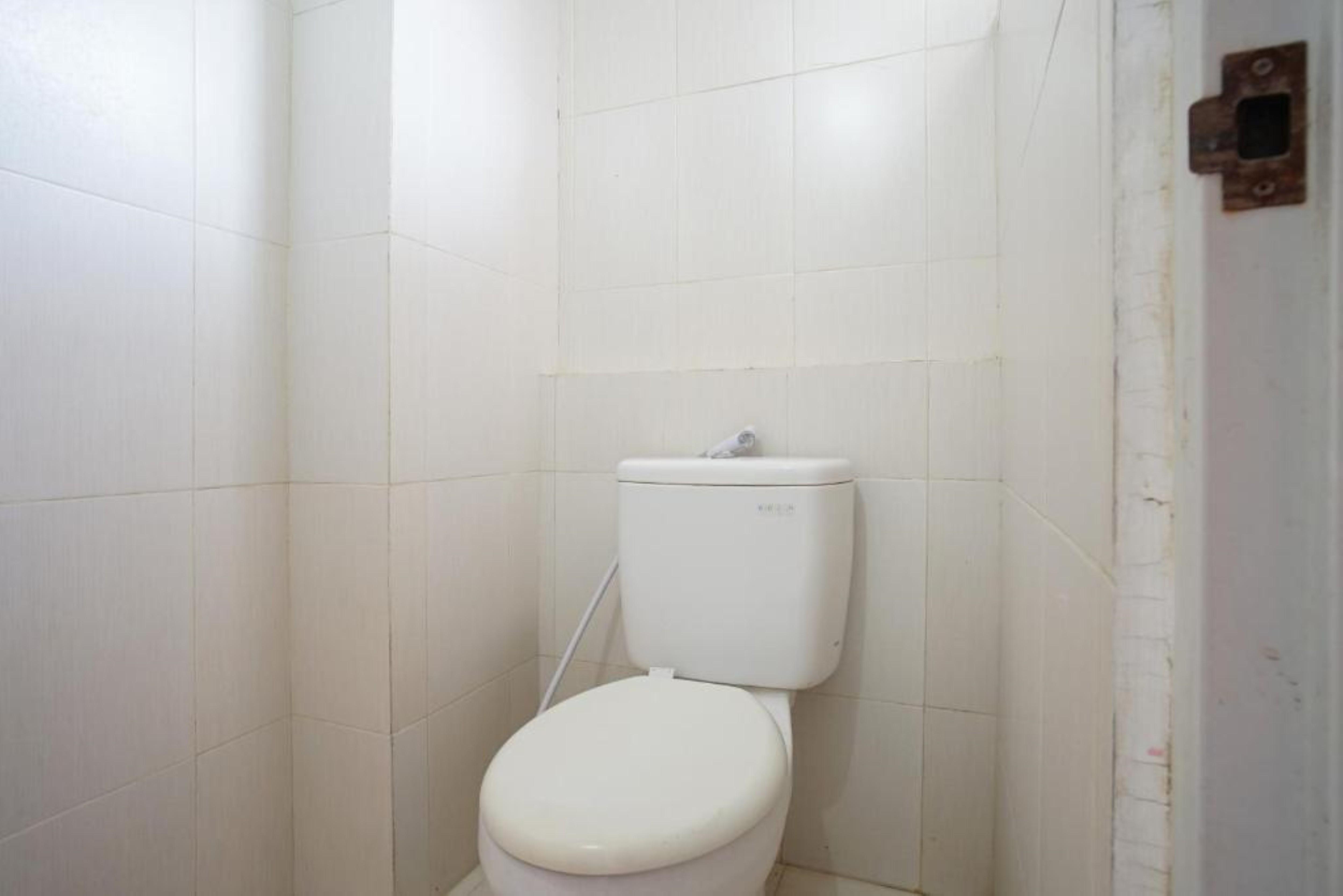 Planet Room Kemang View Bekasi Exterior photo