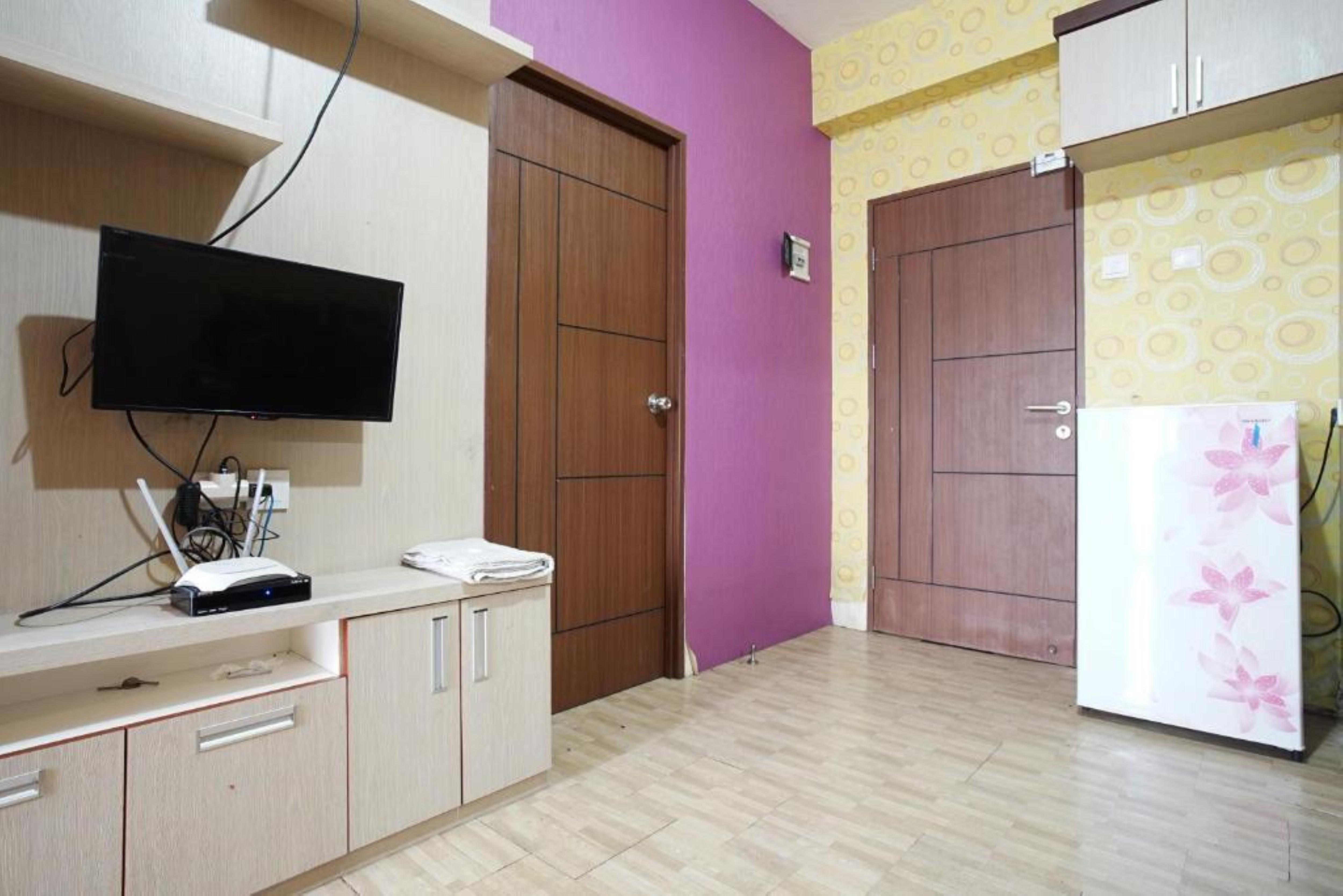 Planet Room Kemang View Bekasi Exterior photo